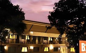B2 Phayao Boutique & Budget Hotel
